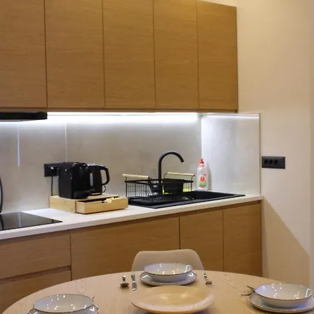 Eos & Serin Daire *